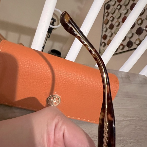 NIB Tory Burch Sunglasses or Women main image 5